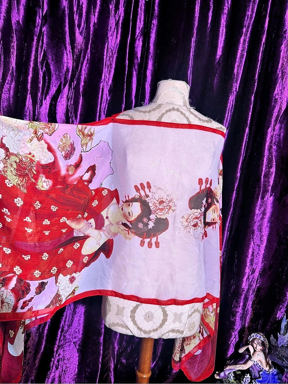 Geisha Girl Shawl